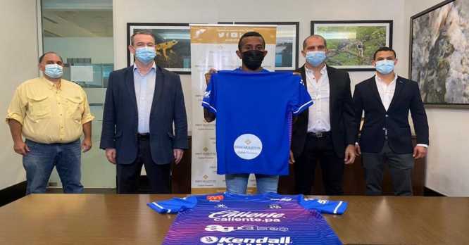 Colón recibe más apoyo para el deporte