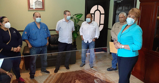 Ventiladores y más insumos para Minsa Colón