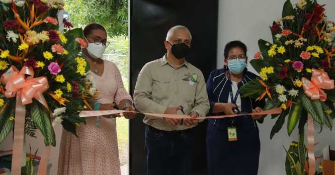 Inauguran nuevo centro de recursos en el IPHE de Penonomé