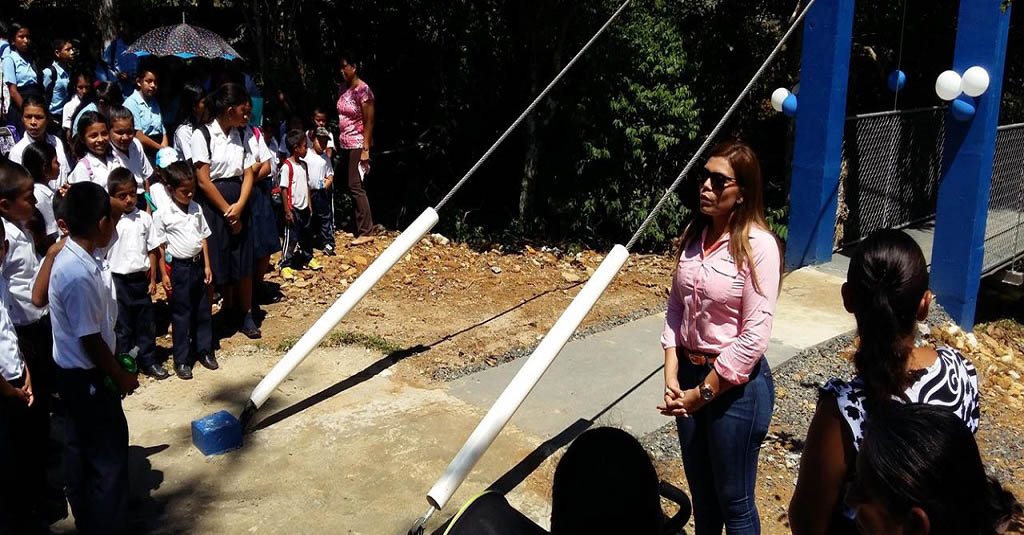 Más de un centenar de personas pasarán el río Cascajal sin peligro