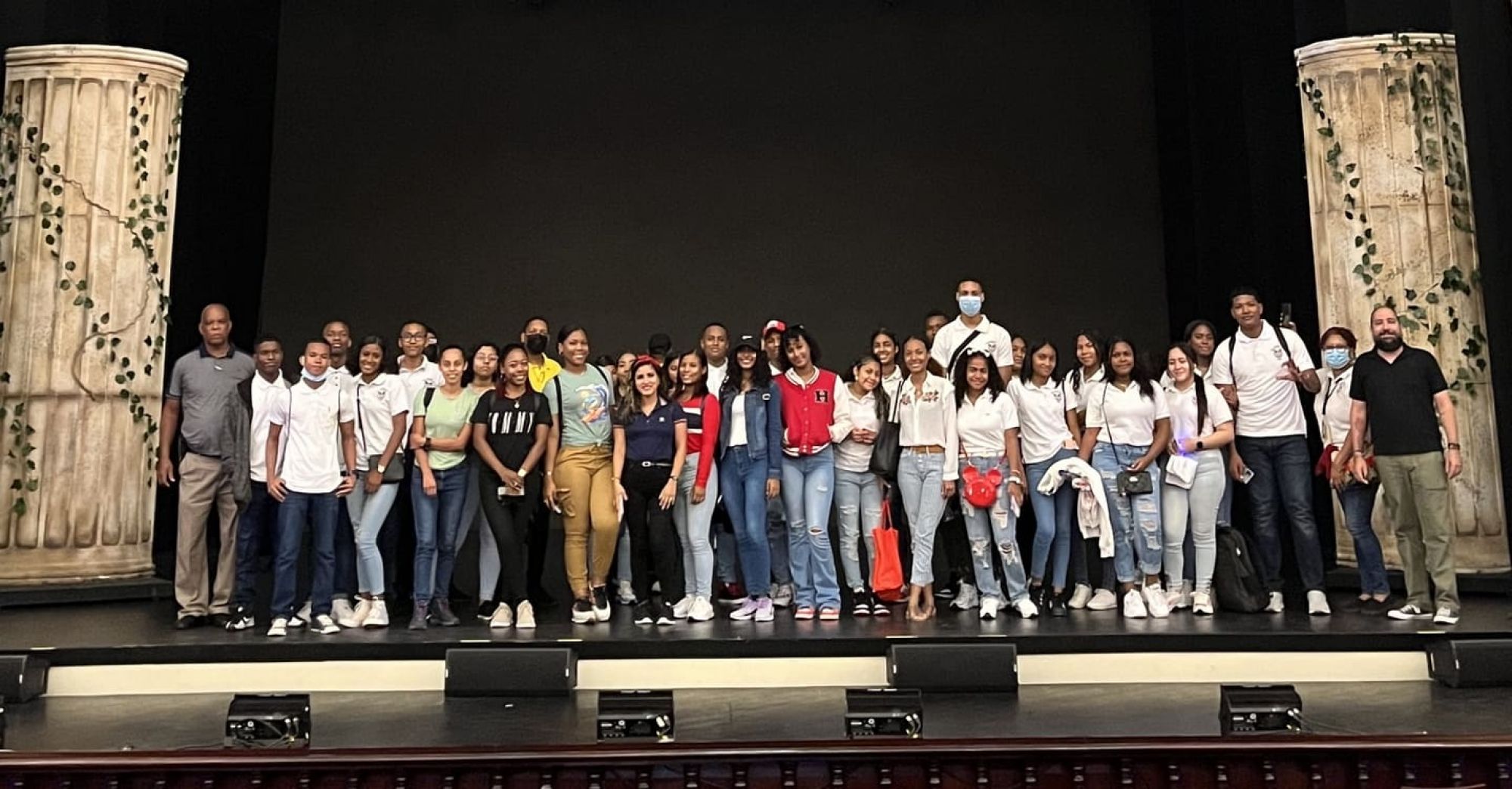 Cobre Panamá acerca el arte, la historia y la cultura a la juventud de Colón