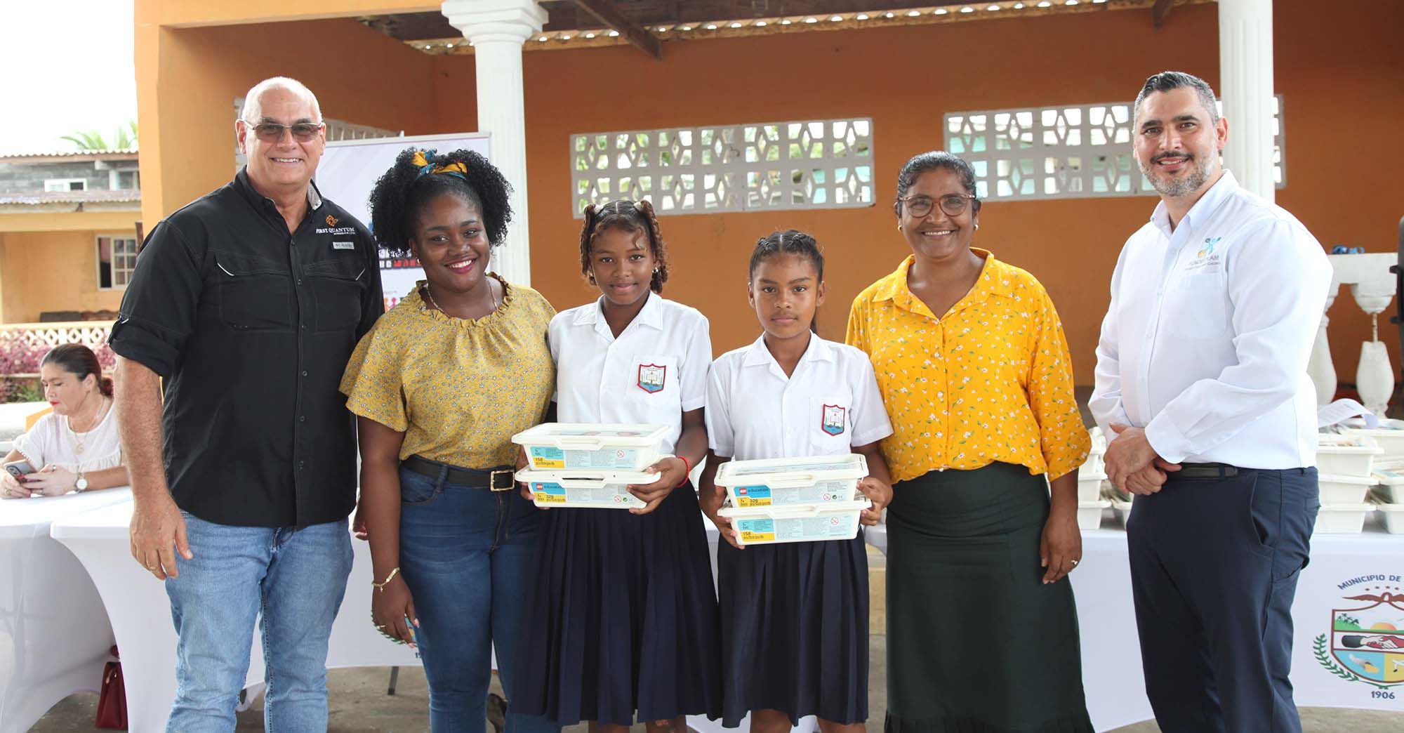 Cobre Panamá presenta su Programa “Robótica para la Movilidad Social”
